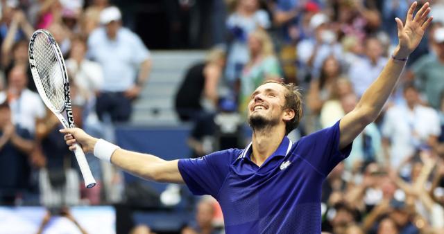 世界杯官方直播app-德约科维奇年度全满贯梦碎 梅德维德夫首夺大满贯